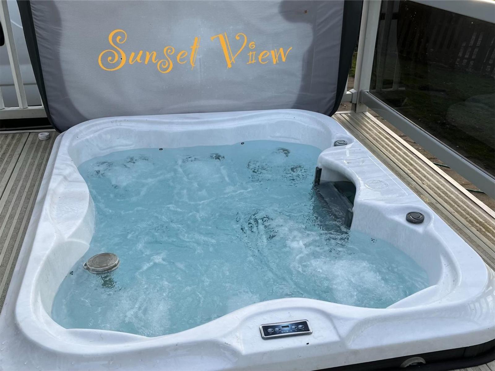 Tattershall Lakes Sunset View Caravan Lakeside, Hot Tub, Garden, Private Fishing Peg & Wifi المظهر الخارجي الصورة